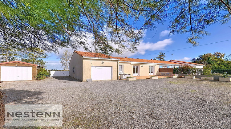 Ma-Cabane - Vente Maison SAINT-URBAIN, 75 m²