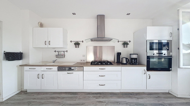 Ma-Cabane - Vente Maison SAINT UZE, 134 m²