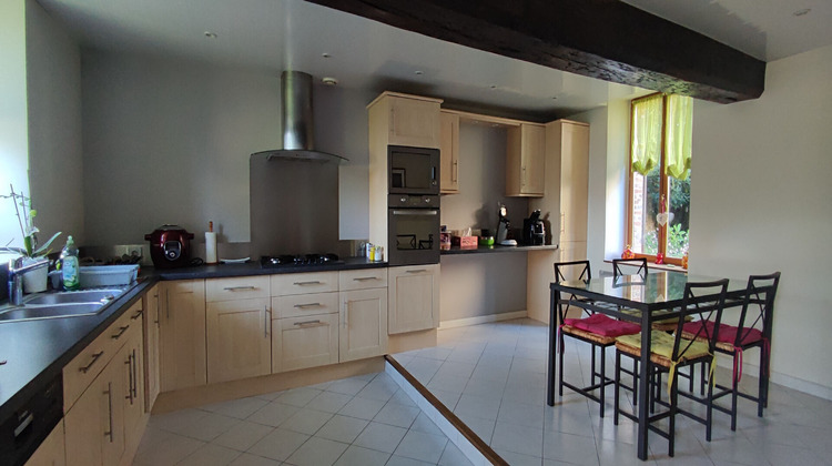 Ma-Cabane - Vente Maison SAINT-VALERIEN, 187 m²