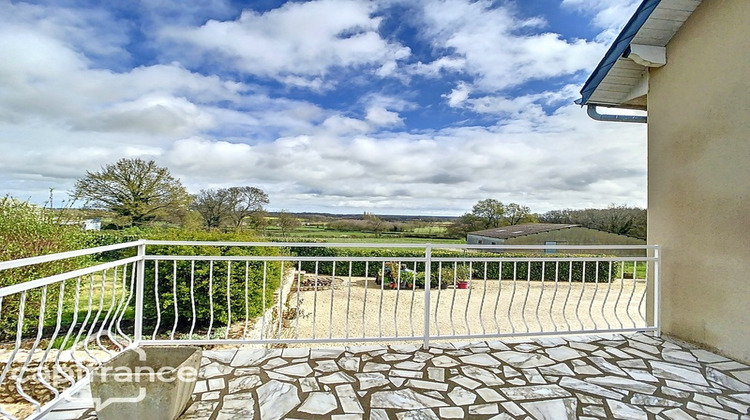 Ma-Cabane - Vente Maison SAINT VARENT, 173 m²