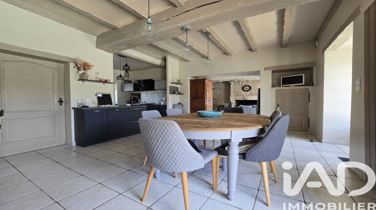 Ma-Cabane - Vente Maison Saint Varent, 208 m²