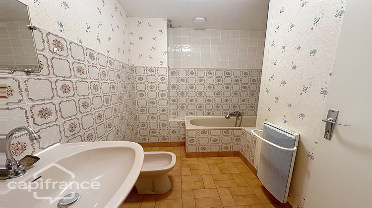 Ma-Cabane - Vente Maison SAINT VARENT, 79 m²