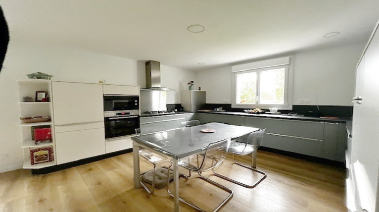 Ma-Cabane - Vente Maison Saint-Viaud, 121 m²