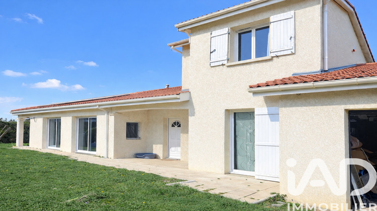 Ma-Cabane - Vente Maison Saint-Victor-de-Cessieu, 250 m²