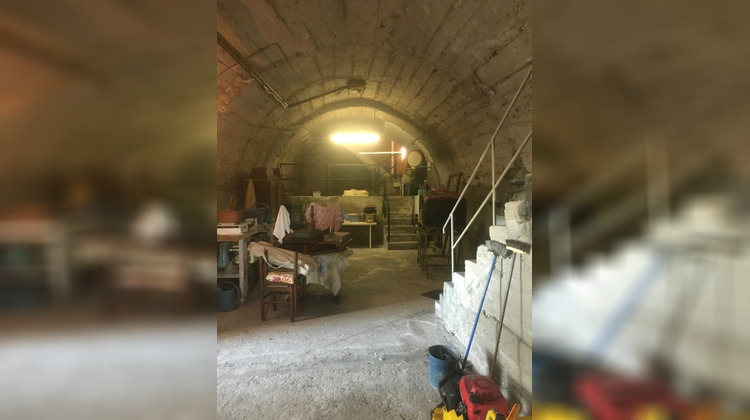 Ma-Cabane - Vente Maison SAINT VICTOR DE MALCAP, 200 m²