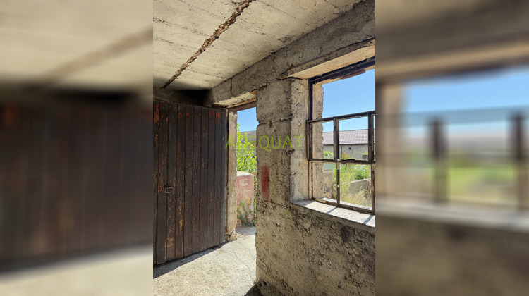 Ma-Cabane - Vente Maison Saint-Victor-de-Morestel, 250 m²