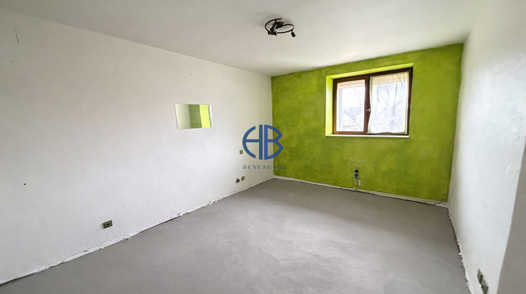 Ma-Cabane - Vente Maison SAINT-VICTOR-DE-MORESTEL, 114 m²