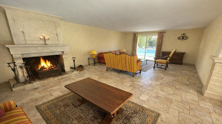 Ma-Cabane - Vente Maison SAINT VICTORET, 293 m²