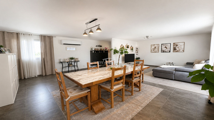 Ma-Cabane - Vente Maison SAINT-VICTORET, 120 m²