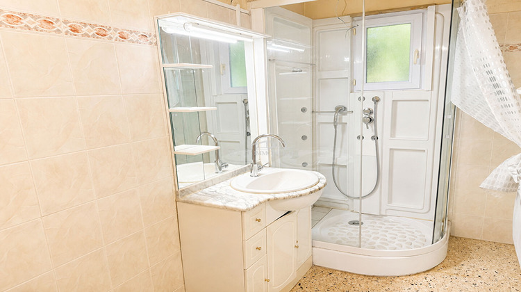 Ma-Cabane - Vente Maison SAINT-VICTORET, 70 m²