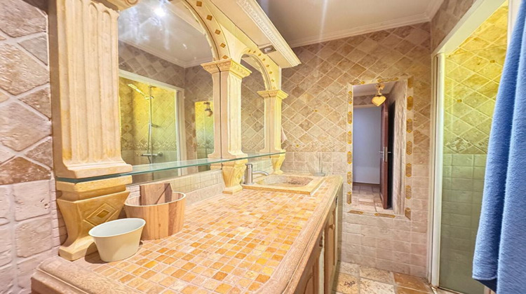 Ma-Cabane - Vente Maison SAINT VICTORET, 137 m²