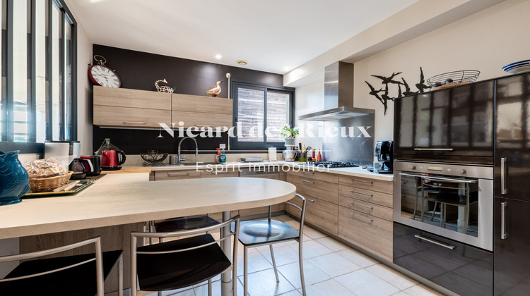 Ma-Cabane - Vente Maison Saint-Victurnien, 179 m²