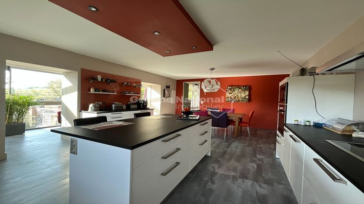 Ma-Cabane - Vente Maison SAINT-VINCENT-DE-BARRES, 280 m²