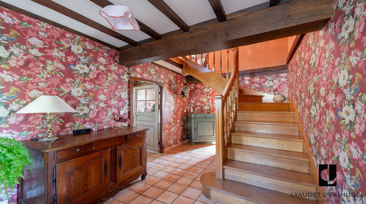 Ma-Cabane - Vente Maison SAINT-VINCENT-DE-BOISSET, 130 m²