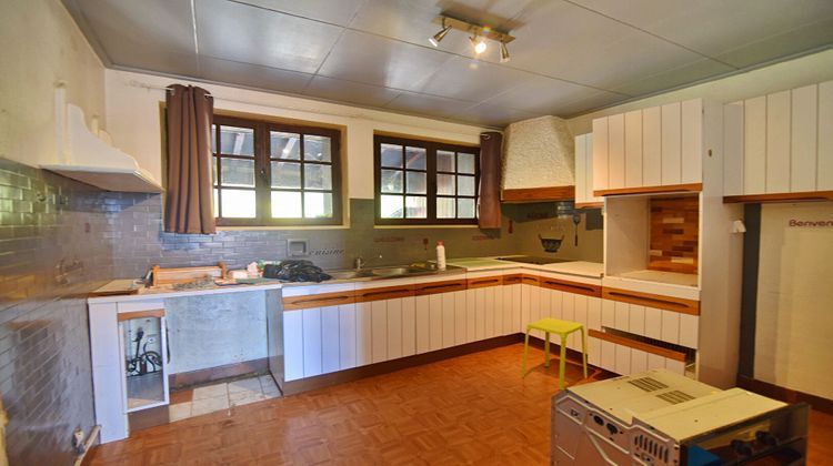 Ma-Cabane - Vente Maison SAINT-VINCENT-DE-MERCUZE, 200 m²