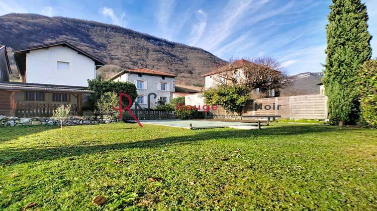 Ma-Cabane - Vente Maison Saint-Vincent-de-Mercuze, 177 m²