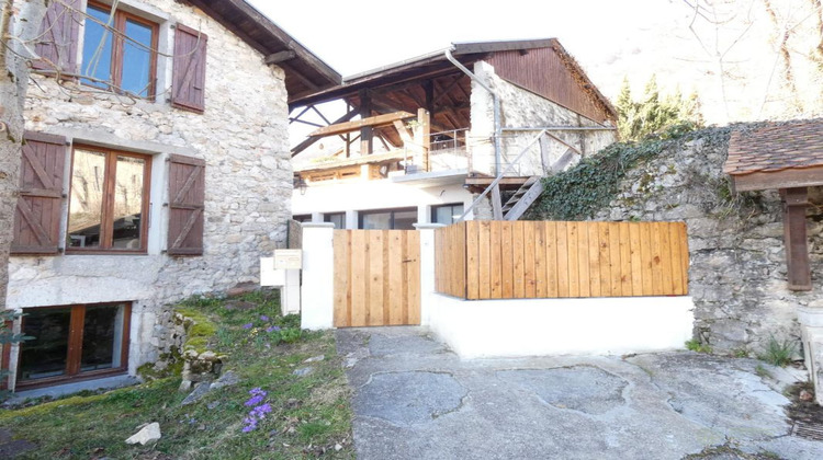 Ma-Cabane - Vente Maison SAINT VINCENT DE MERCUZE, 88 m²