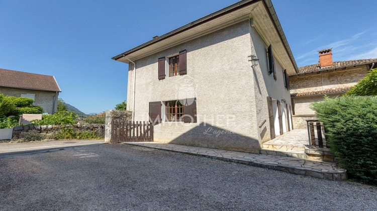 Ma-Cabane - Vente Maison Saint-Vincent-de-Mercuze, 105 m²