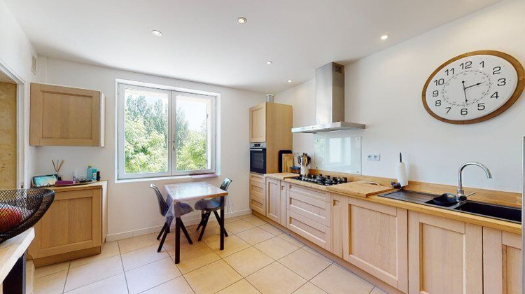 Ma-Cabane - Vente Maison Saint-Vincent-de-Pertignas, 260 m²