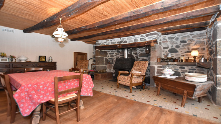 Ma-Cabane - Vente Maison Saint-Vincent-de-Salers, 58 m²