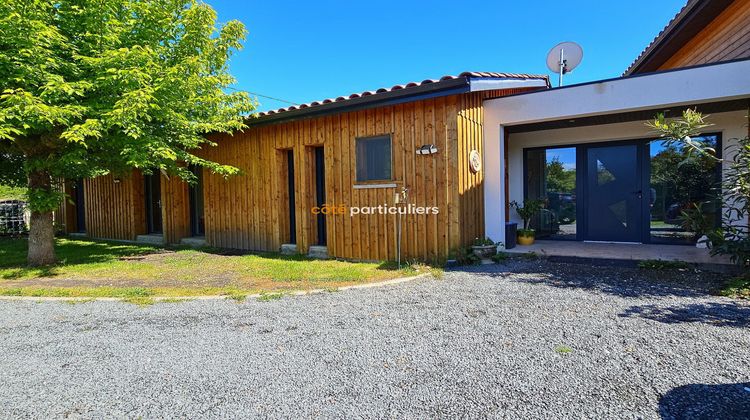 Ma-Cabane - Vente Maison Saint-Vivien-de-Médoc, 200 m²