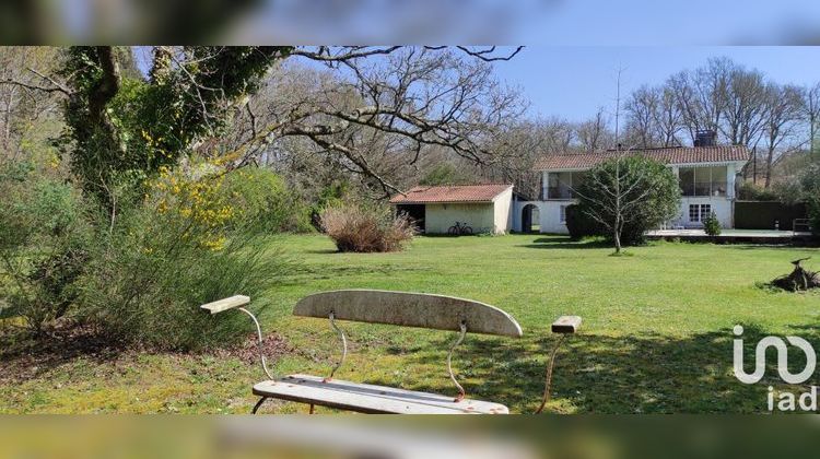 Ma-Cabane - Vente Maison Saint-Vivien-de-Médoc, 200 m²