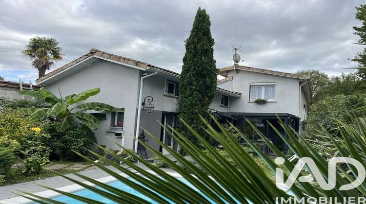 Ma-Cabane - Vente Maison Saint-Vivien-de-Médoc, 135 m²