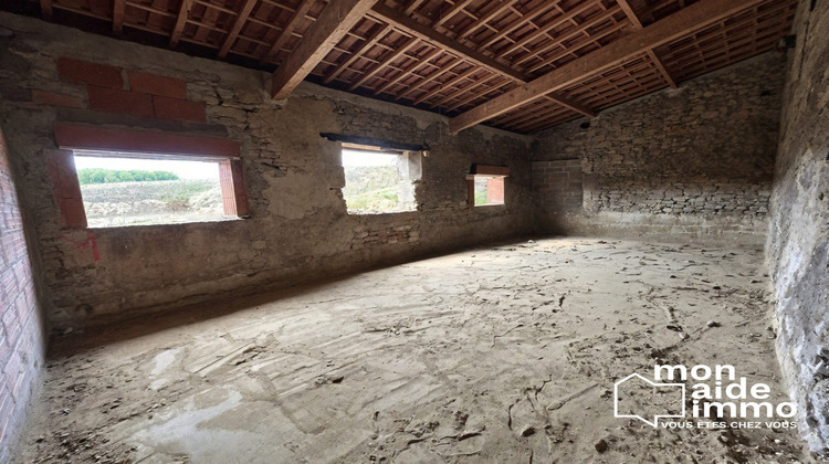 Ma-Cabane - Vente Maison Saint-Vivien-de-Monségur, 300 m²