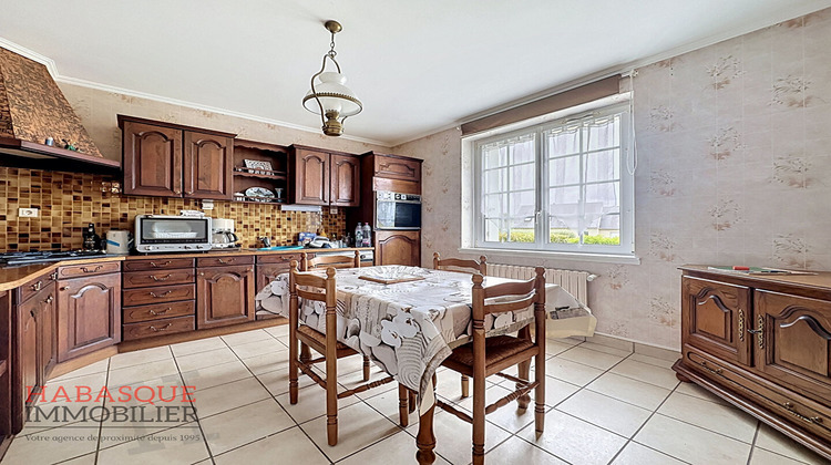 Ma-Cabane - Vente Maison SAINT-VOUGAY, 125 m²