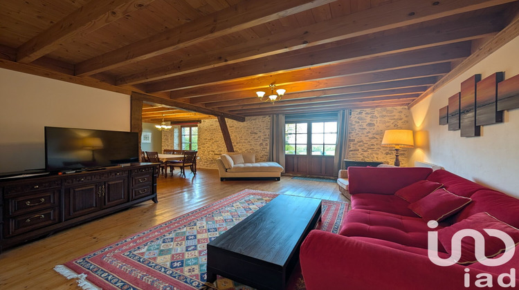 Ma-Cabane - Vente Maison Saint-Yrieix-la-Perche, 430 m²