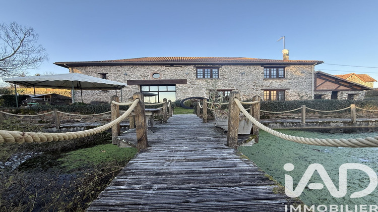 Ma-Cabane - Vente Maison Saint-Yrieix-la-Perche, 347 m²