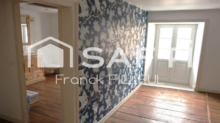 Ma-Cabane - Vente Maison Saint-Yrieix-la-Perche, 365 m²