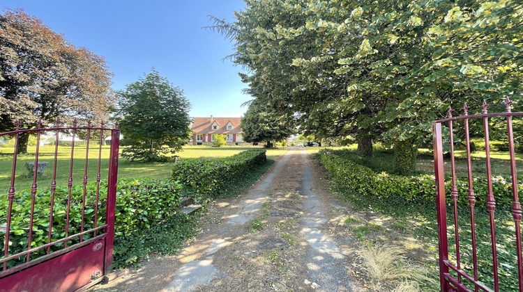 Ma-Cabane - Vente Maison Saint-Yrieix-la-Perche, 189 m²