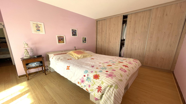 Ma-Cabane - Vente Maison Saint-Yrieix-la-Perche, 189 m²