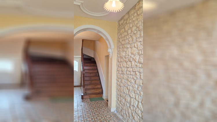 Ma-Cabane - Vente Maison SAINT YRIEIX SUR CHARENTE, 190 m²