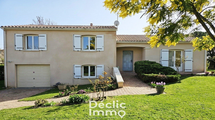 Ma-Cabane - Vente Maison SAINT YRIEIX SUR CHARENTE, 115 m²