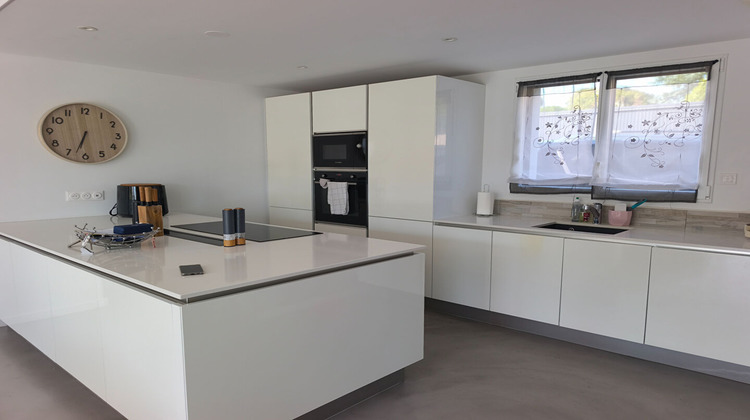 Ma-Cabane - Vente Maison SAINT-YVI, 141 m²