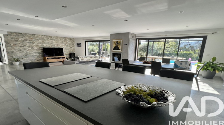 Ma-Cabane - Vente Maison Saint-Zacharie, 156 m²