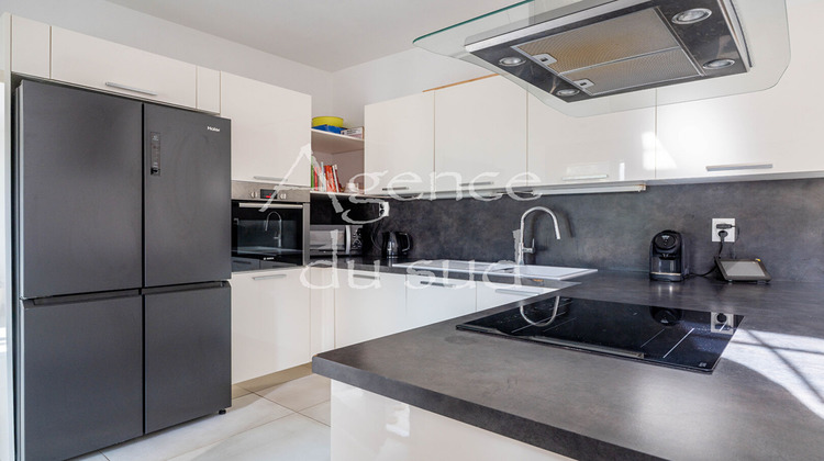 Ma-Cabane - Vente Maison SAINT-ZACHARIE, 282 m²