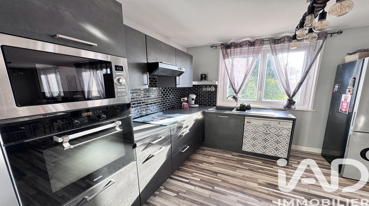 Ma-Cabane - Vente Maison Sainte-Agathe-la-Bouteresse, 77 m²