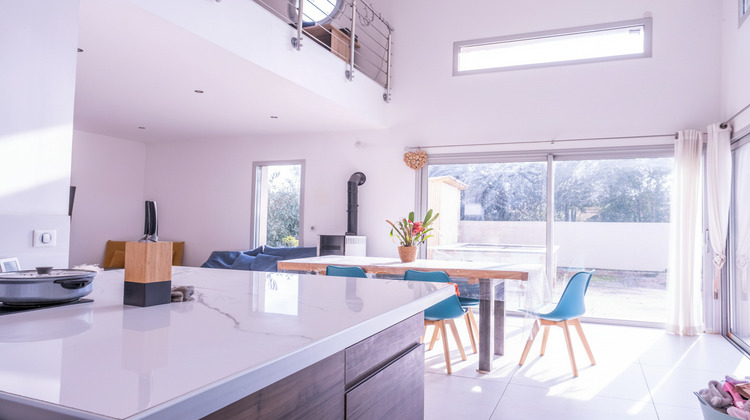 Ma-Cabane - Vente Maison SAINTE-ANASTASIE-SUR-ISSOLE, 125 m²