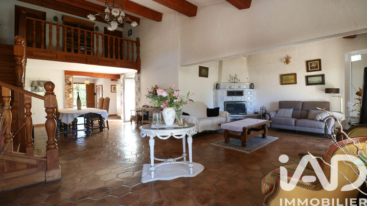 Ma-Cabane - Vente Maison Sainte-Anastasie-sur-Issole, 160 m²