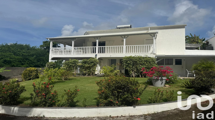 Ma-Cabane - Vente Maison Sainte-Anne, 200 m²