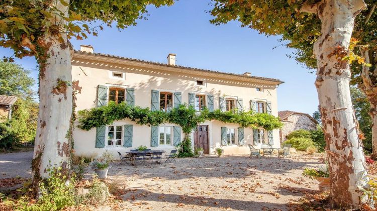 Ma-Cabane - Vente Maison SAINTE CECILE DU CAYROU, 520 m²