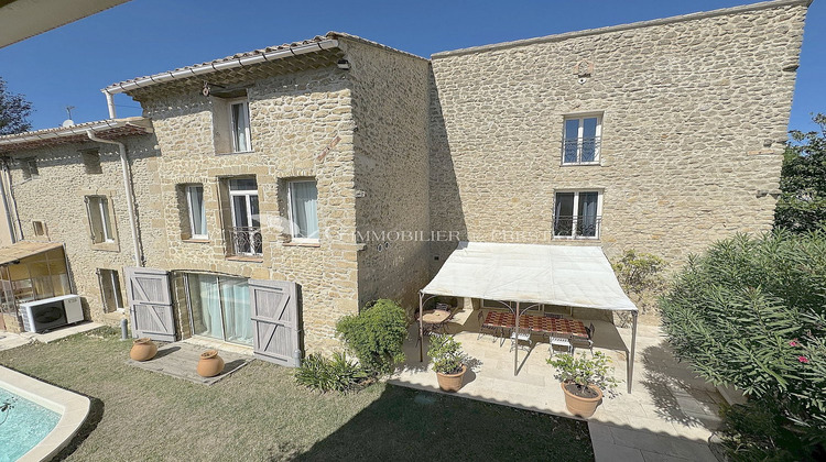 Ma-Cabane - Vente Maison Sainte-Cécile-les-Vignes, 341 m²