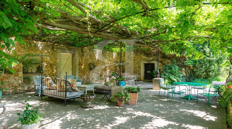 Ma-Cabane - Vente Maison Sainte-Cécile-les-Vignes, 345 m²