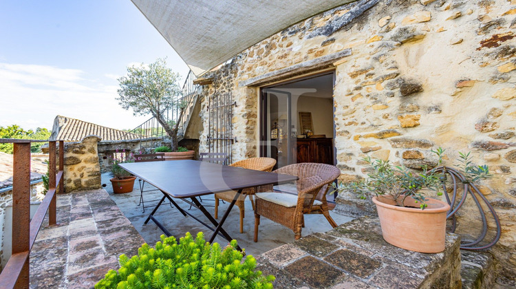 Ma-Cabane - Vente Maison Sainte-Cécile-les-Vignes, 326 m²