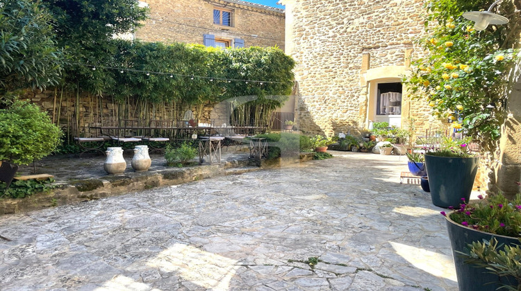 Ma-Cabane - Vente Maison Sainte-Cécile-les-Vignes, 288 m²