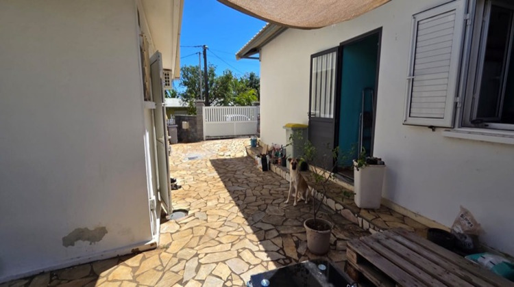 Ma-Cabane - Vente Maison SAINTE CLOTILDE, 172 m²