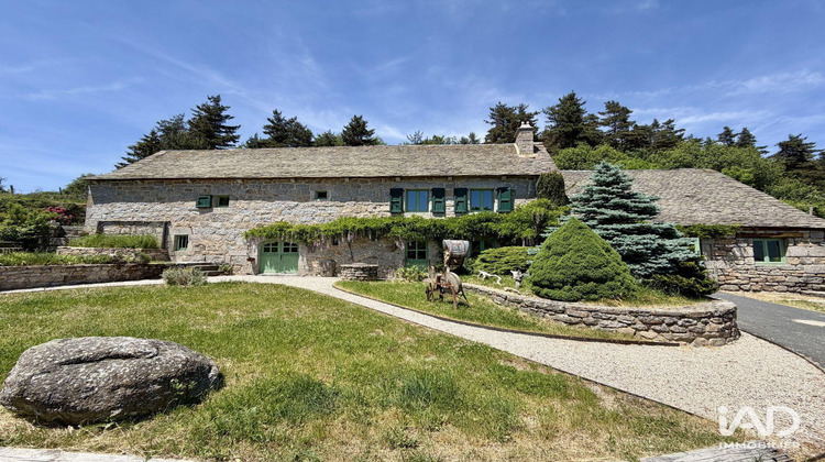 Ma-Cabane - Vente Maison Sainte-Colombe-de-Peyre, 238 m²